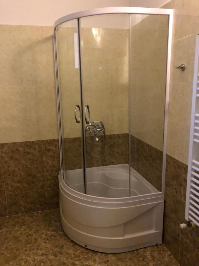 Adelina Apartment Schitu Bagian luar foto